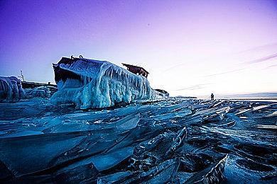 《分裂之门2》开发商CEO澄清：帽子不代表政治声明